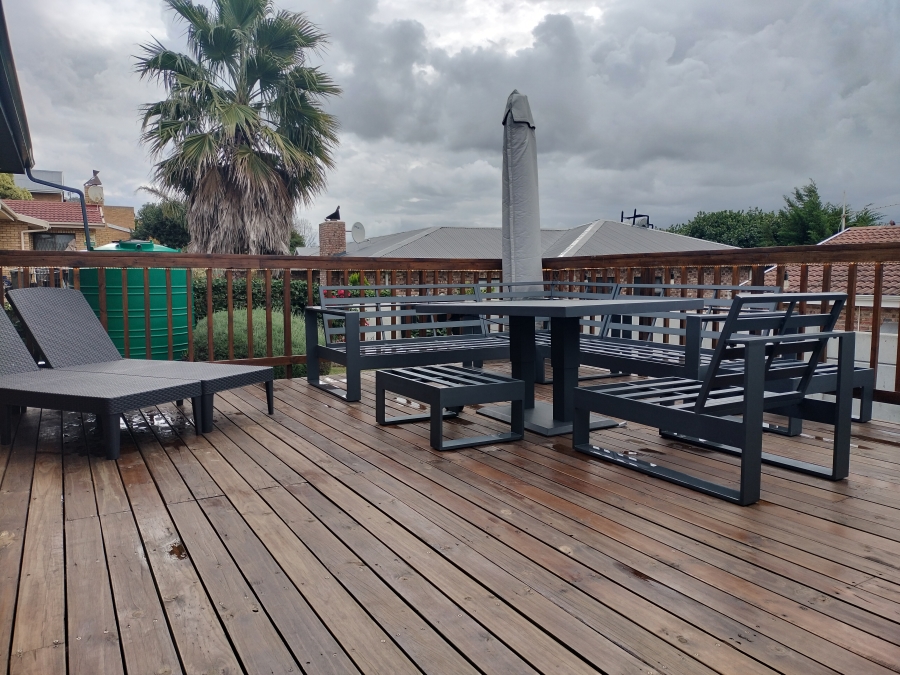 3 Bedroom Property for Sale in Tergniet Western Cape